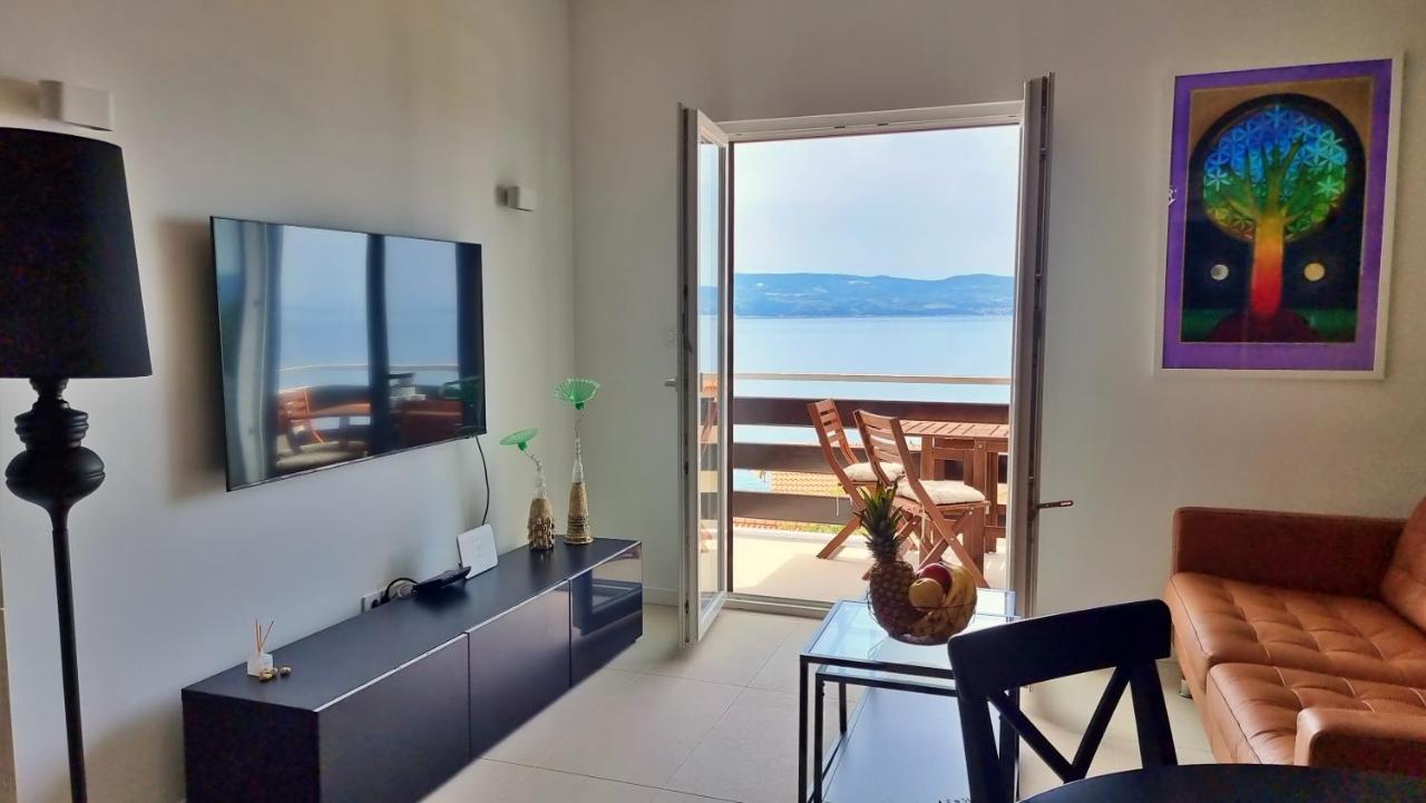 Apartment La Vie Omis Bagian luar foto
