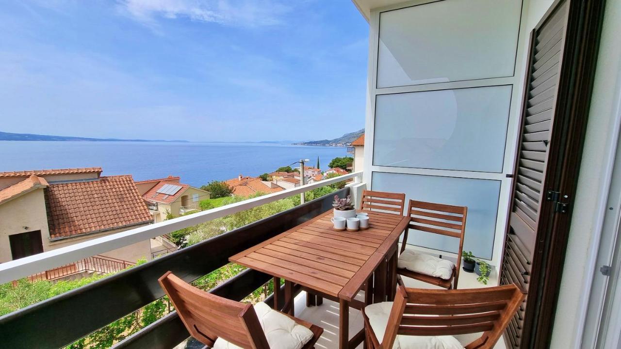 Apartment La Vie Omis Bagian luar foto