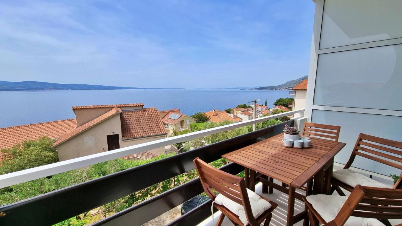 Apartment La Vie Omis Bagian luar foto