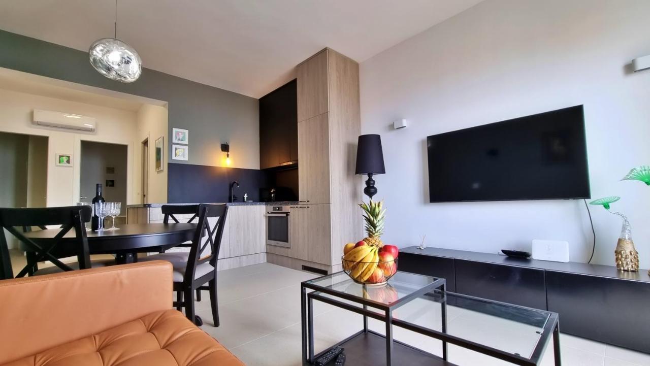 Apartment La Vie Omis Bagian luar foto